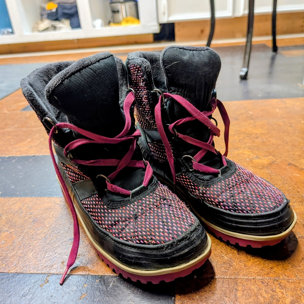 Sorel Women's Winter Boots - Black and Pink